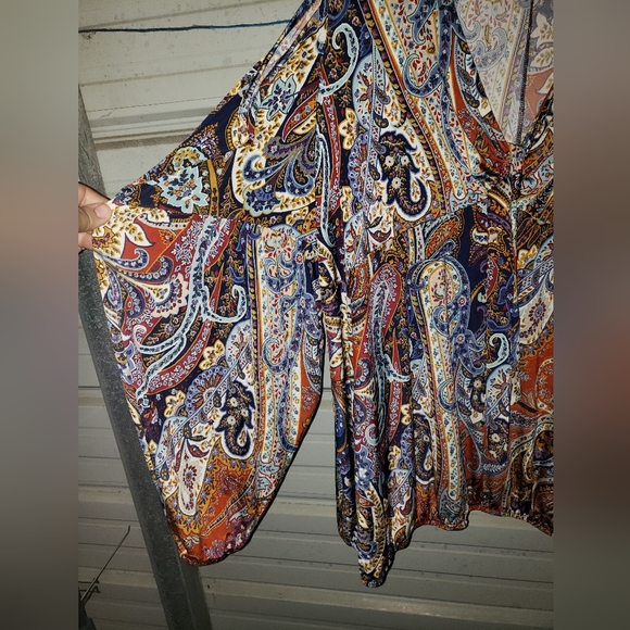 Plus Size 3X Venus Paisely Print cold shoulder blouse top shirt women's - Picture 2 of 6